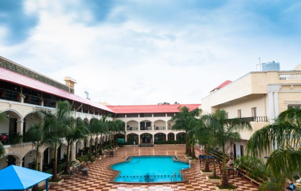 Kumararraja Palace Yelagiri Extérieur photo